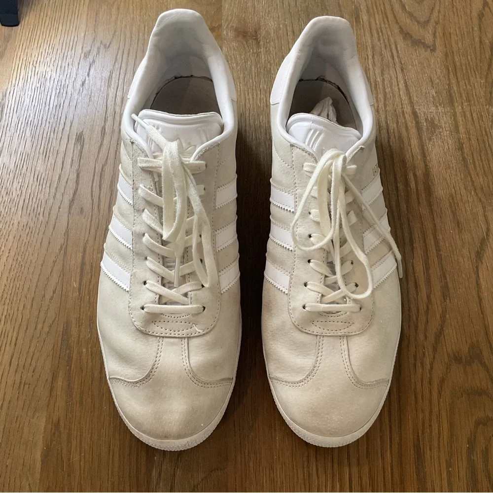 Adidas Gazelle Originals Men’s Sneaker Off White Size 11